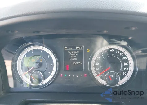 2019 Ram 1500 Classic Tradesman 4X2 6'4 Box z USA, uszkodzony, nr VIN 1C6RR6STXKS609893